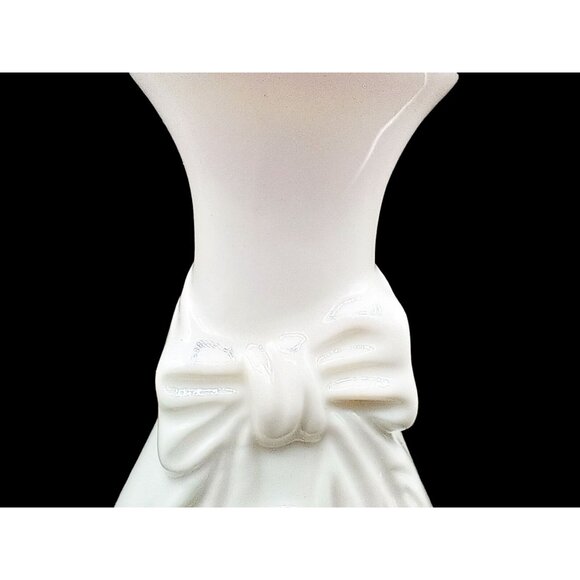 Cameo Ribbon Vase Royal Heritage Hand-Painted Floral Design Bow 6 Inch Vintage - Picture 4 of 16